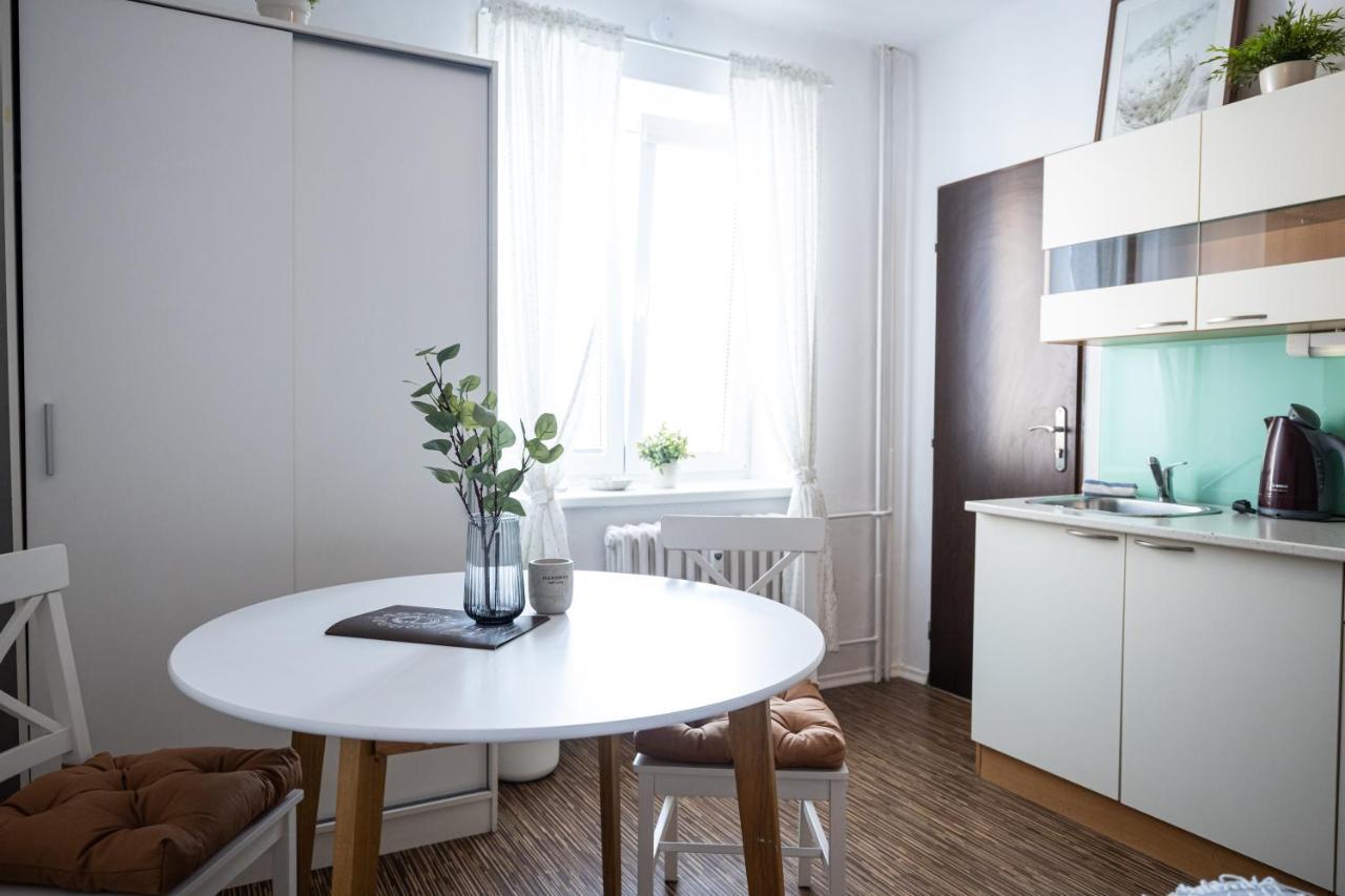 Apartmany Lanna เชสเกบูดิเยโจวิตเซ ภายนอก รูปภาพ